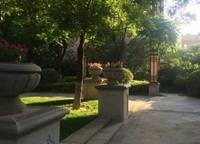財(cái)信圣堤亞納