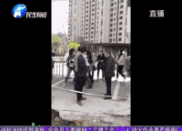 水岸花城