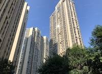 升龍?zhí)靺R廣場
