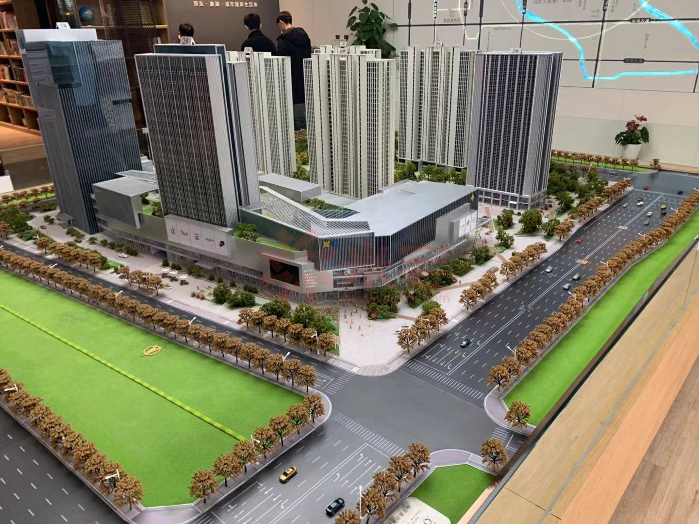 几乎白沙片区每个楼盘在说到商业配套时都会提到白沙新田360.